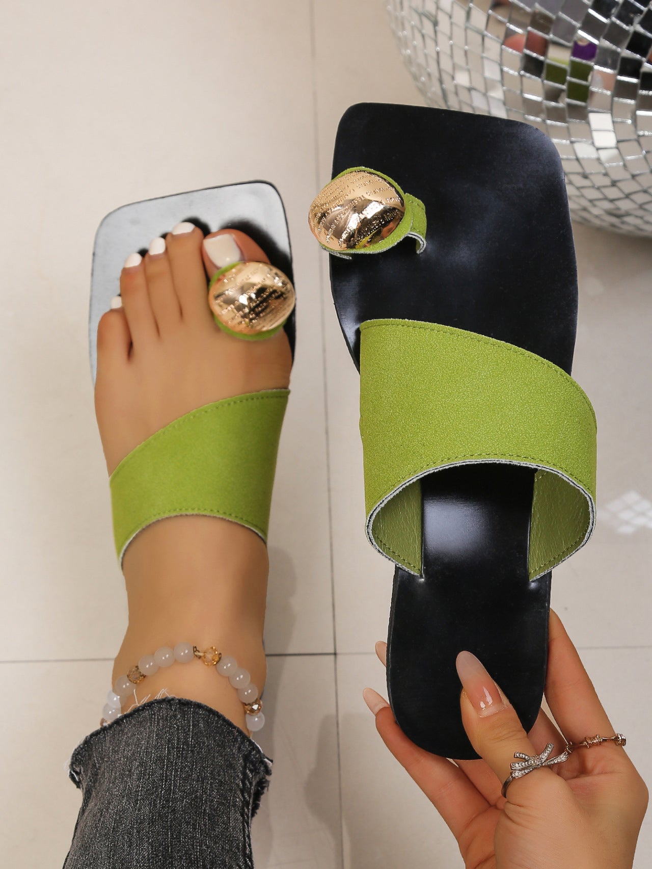 86087a0d4e81479aaa1aa940d5d45200-Max